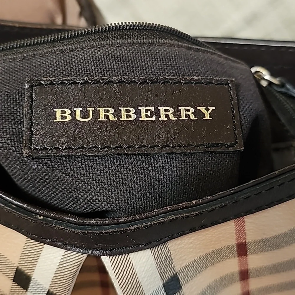 Burberry Black and Tan Crossbody Bag - Picture 8 of 9